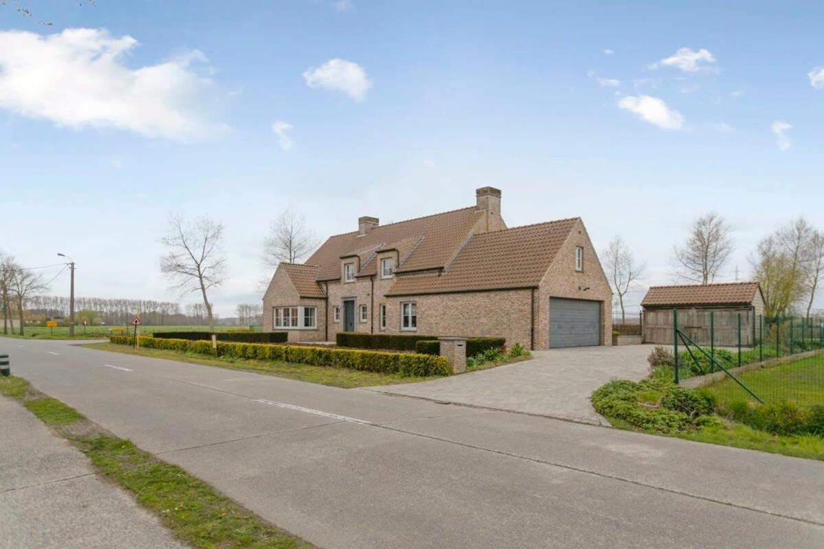 Huswell - Family House With A Beautiful View In Damme Villa Brugge Buitenkant foto
