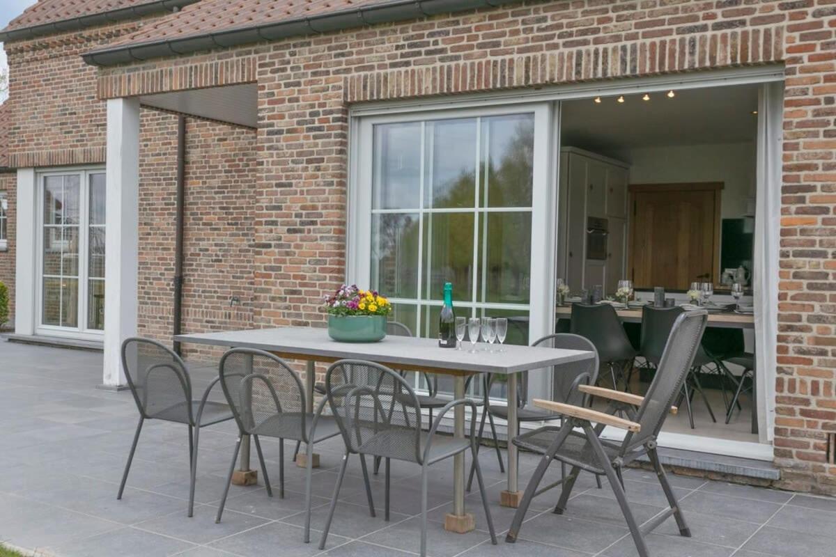 Huswell - Family House With A Beautiful View In Damme Villa Brugge Buitenkant foto